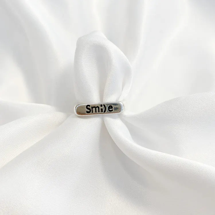 Smile ring