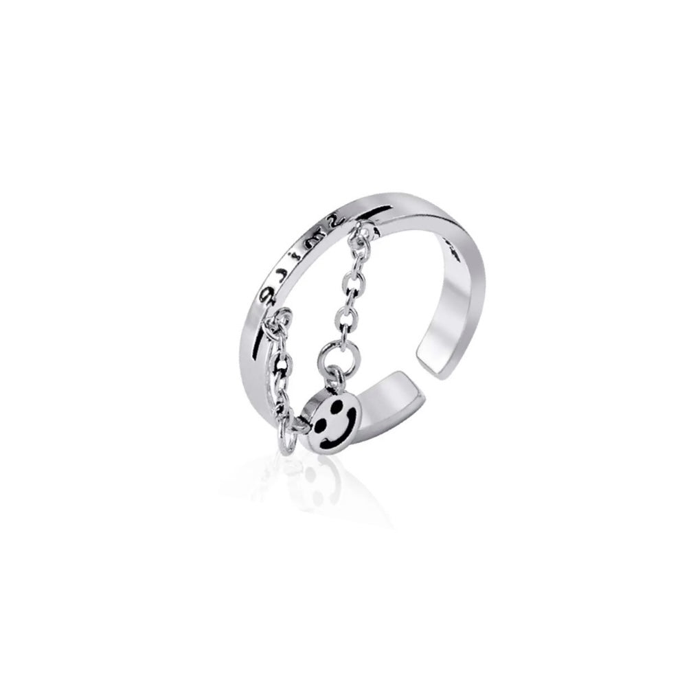 Liten smiley kedja ring