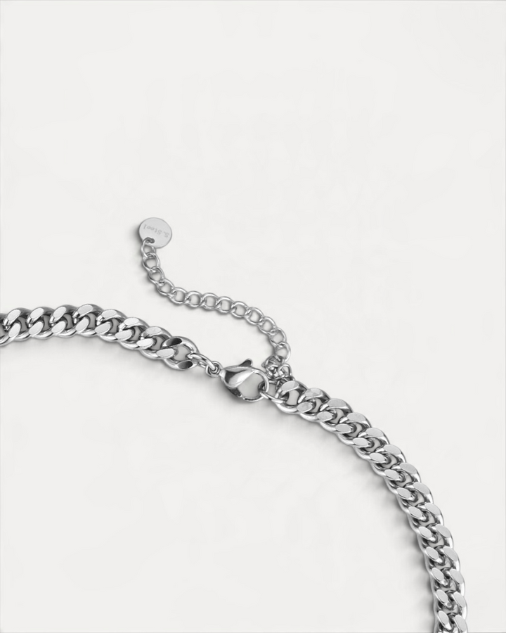 Freja Halsband