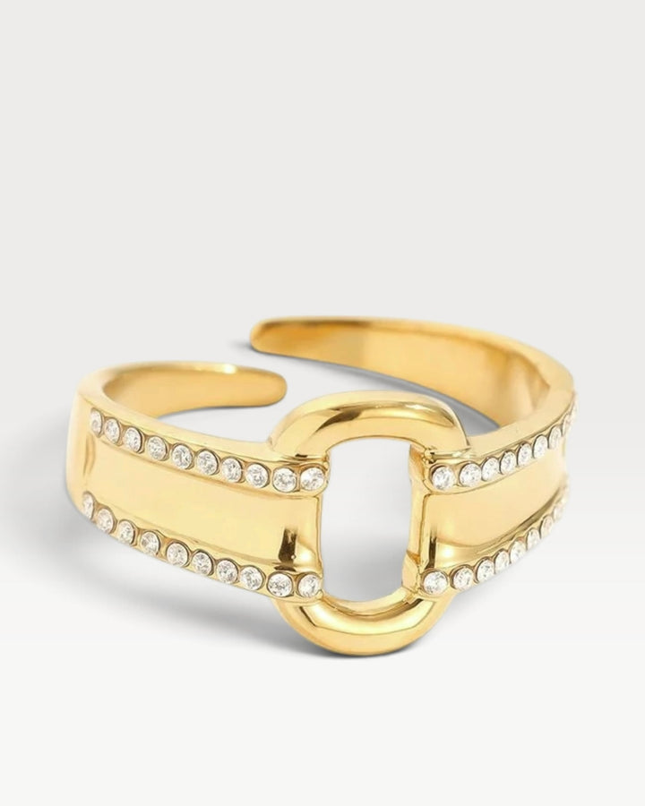 Nelia Ring