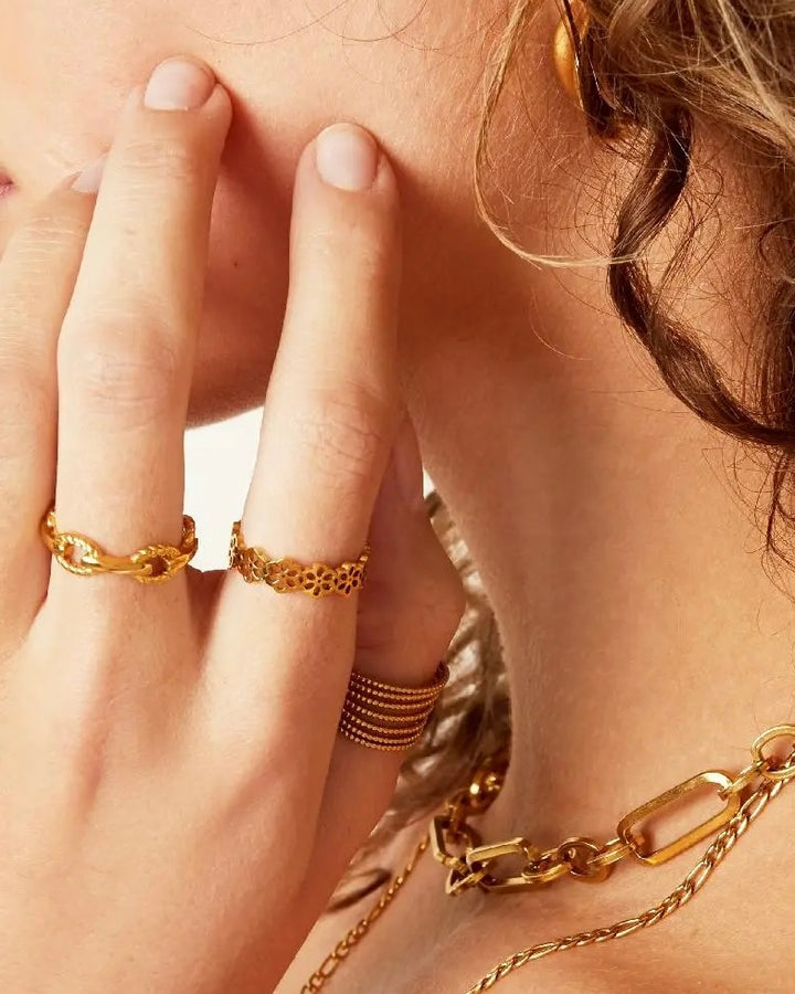 Lorin ring