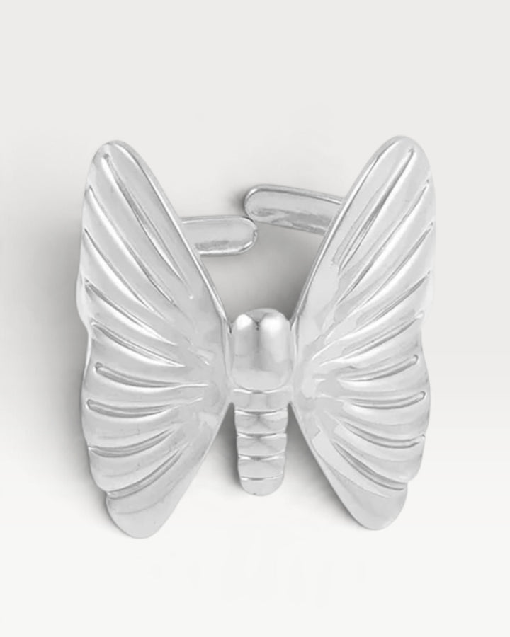 Crystal ring