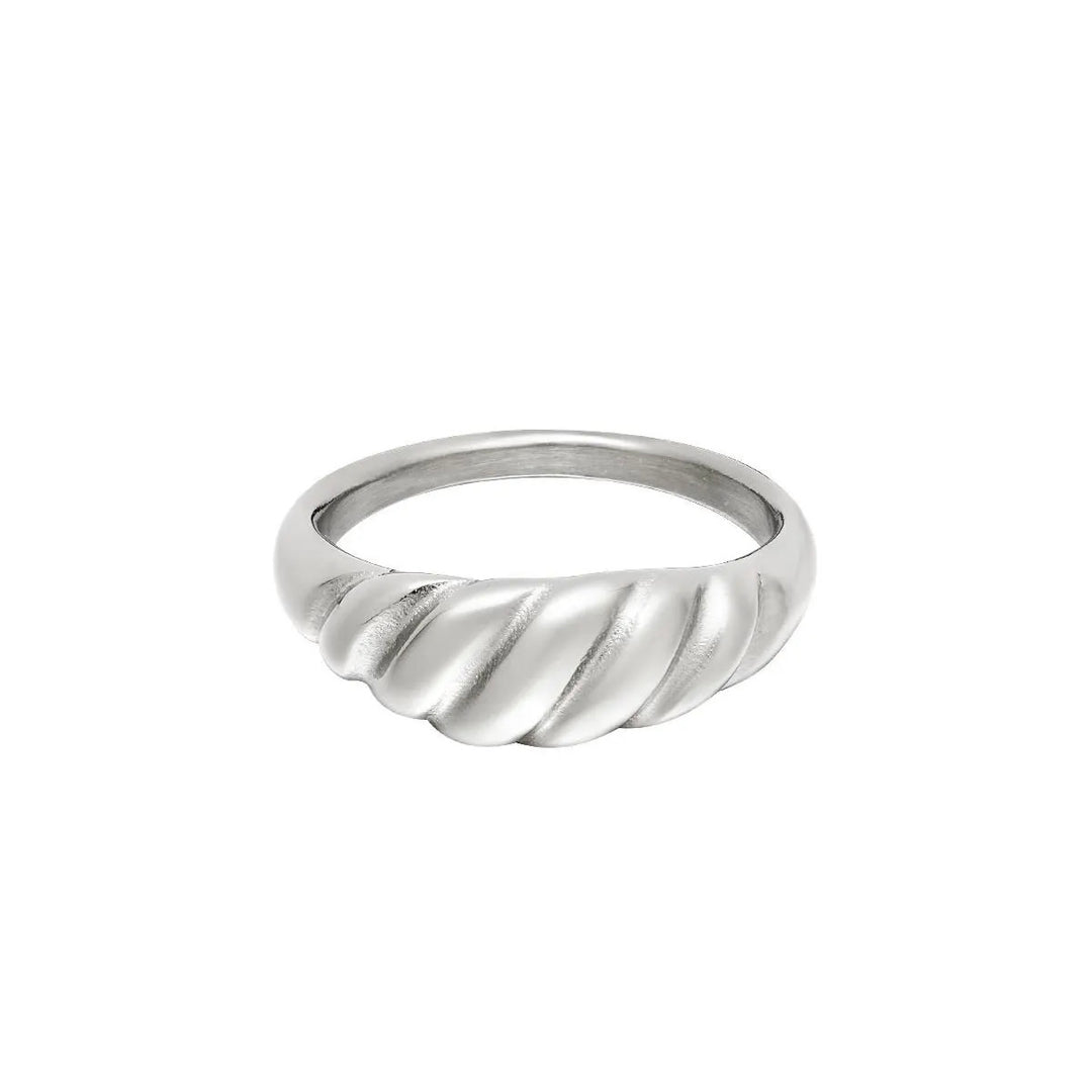 Noomi mini ring