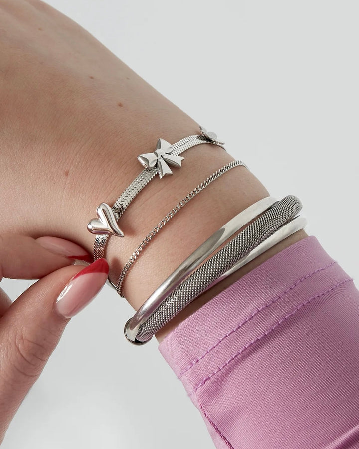 Claire Bow Armband
