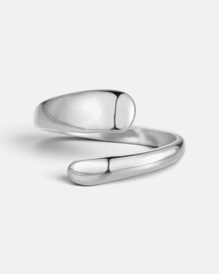 Meya ring