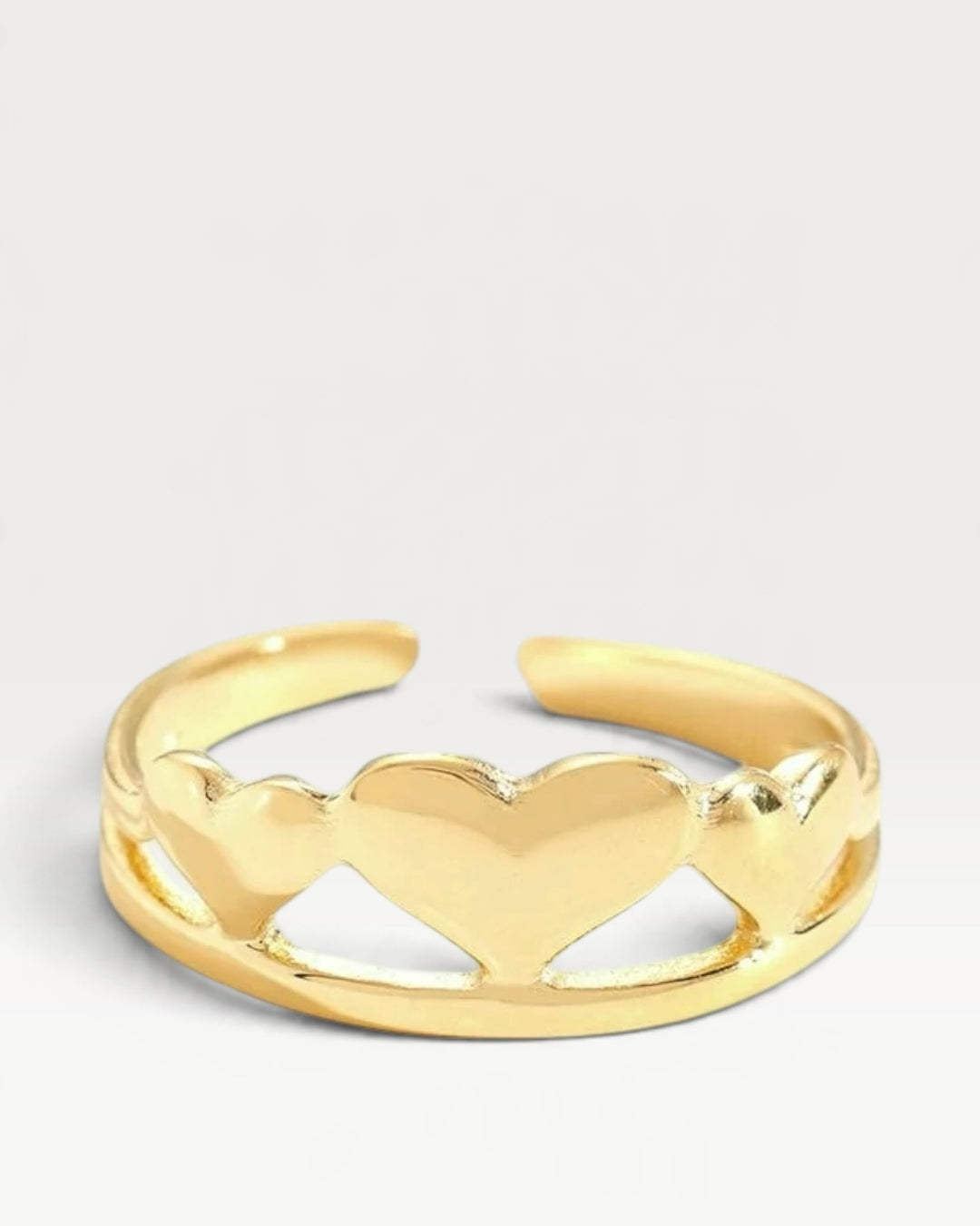 Livia ring