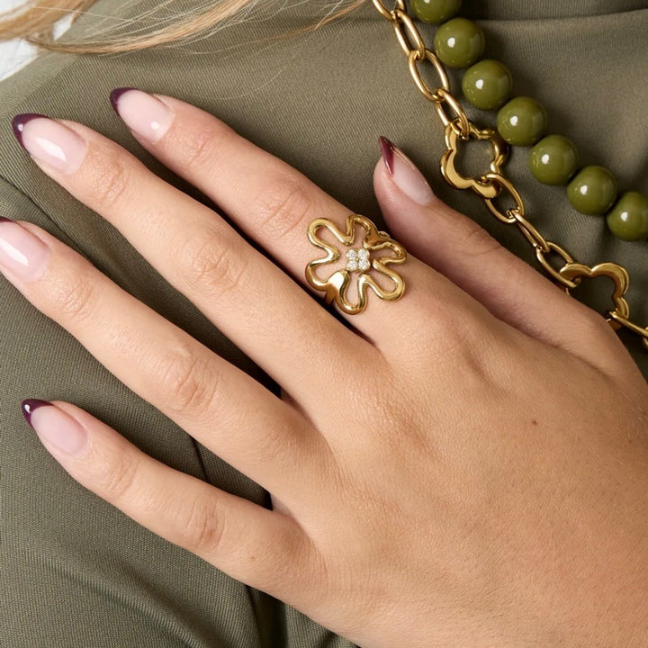Hedda Ring